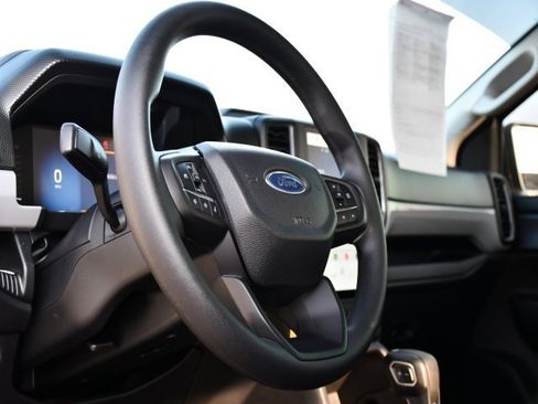 Used 2025 Ford Ranger XL w/ Trailer Tow Package image 13