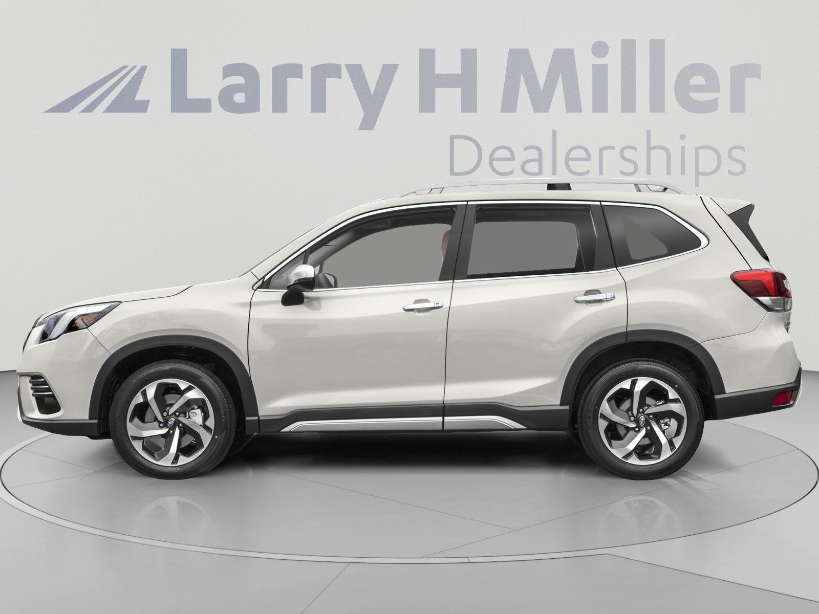 Certified 2023 Subaru Forester Touring w/ Popular Package #2 AWD/4WD image 3