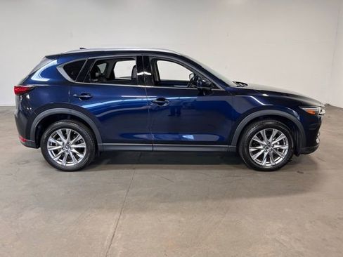 Used 2020 MAZDA CX-5 Grand Touring image 2
