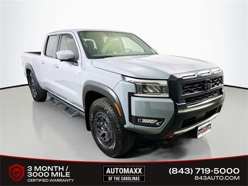 Used 2025 Nissan Frontier PRO-4X w/ Pro Convenience Package image 1