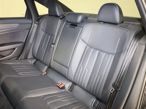 Used 2023 Audi S6 Prestige w/ Prestige Package image 11