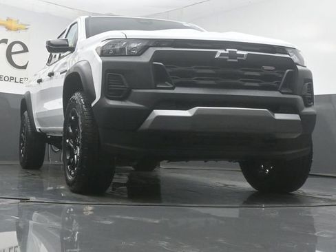 New 2026 Chevrolet Colorado Trail Boss AWD/4WD image 3
