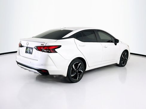 Used 2025 Nissan Versa SR w/ Trunk Package image 9