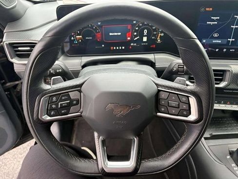 Used 2024 Ford Mustang GT Premium image 6