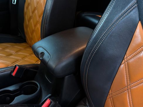 Used 2018 Jeep Wrangler Unlimited Sport S image 13