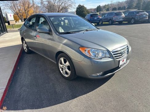 Used 2010 Hyundai Elantra SE image 7