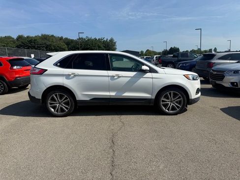 Used 2023 Ford Edge Titanium AWD/4WD image 6