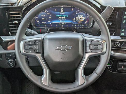 Used 2025 Chevrolet Silverado 2500 LT w/ Trail Boss Package AWD/4WD image 13