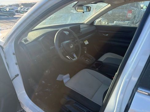 Certified 2023 Honda CR-V LX image 5