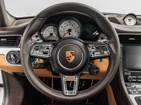 Used 2019 Porsche 911 GT3 RS image 15