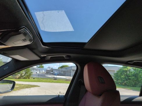New 2026 BMW 330i Sedan RWD image 19