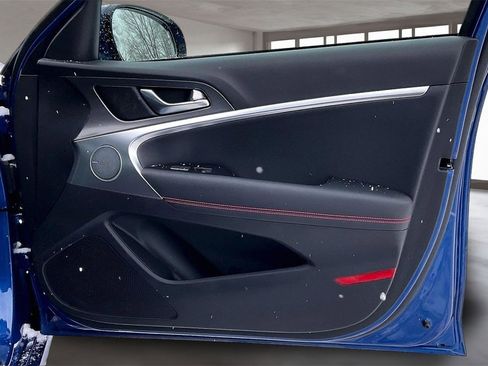 Used 2025 Genesis G70 2.5T w/ Sport Prestige Package image 27