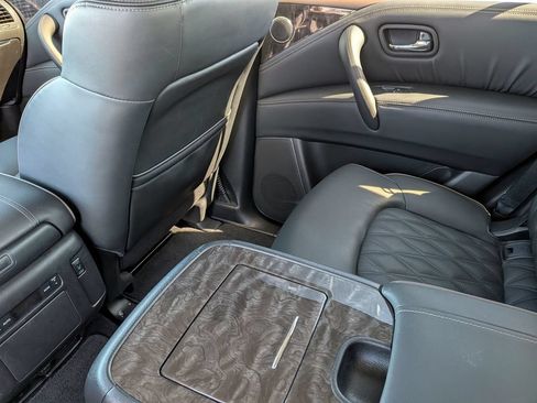 Used 2024 Nissan Armada Platinum w/ Captain's Chairs Package RWD image 34