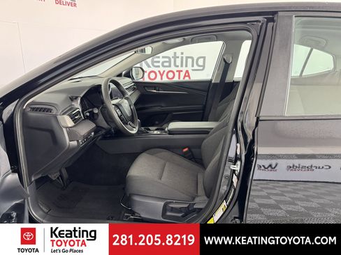 Used 2026 Toyota Camry LE FWD image 14