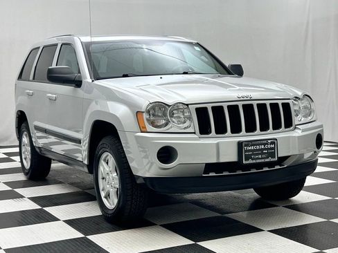 Used 2007 Jeep Grand Cherokee Laredo image 2