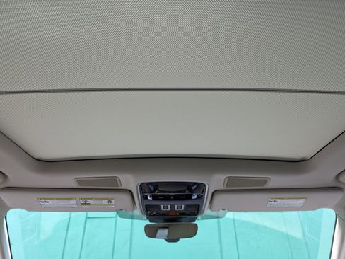 Used 2022 Land Rover Range Rover Sport HSE Silver Edition image 25