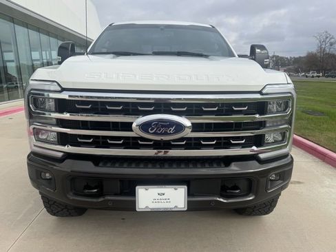 Used 2024 Ford F250 King Ranch w/ FX4 Off-Road Package image 8