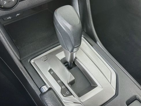 Used 2022 Subaru Impreza 2.0i AWD/4WD image 19