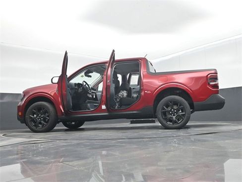 New 2025 Ford Maverick XLT w/ Black Appearance Package image 68