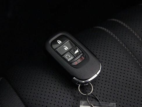 Used 2024 Honda HR-V EX-L image 28