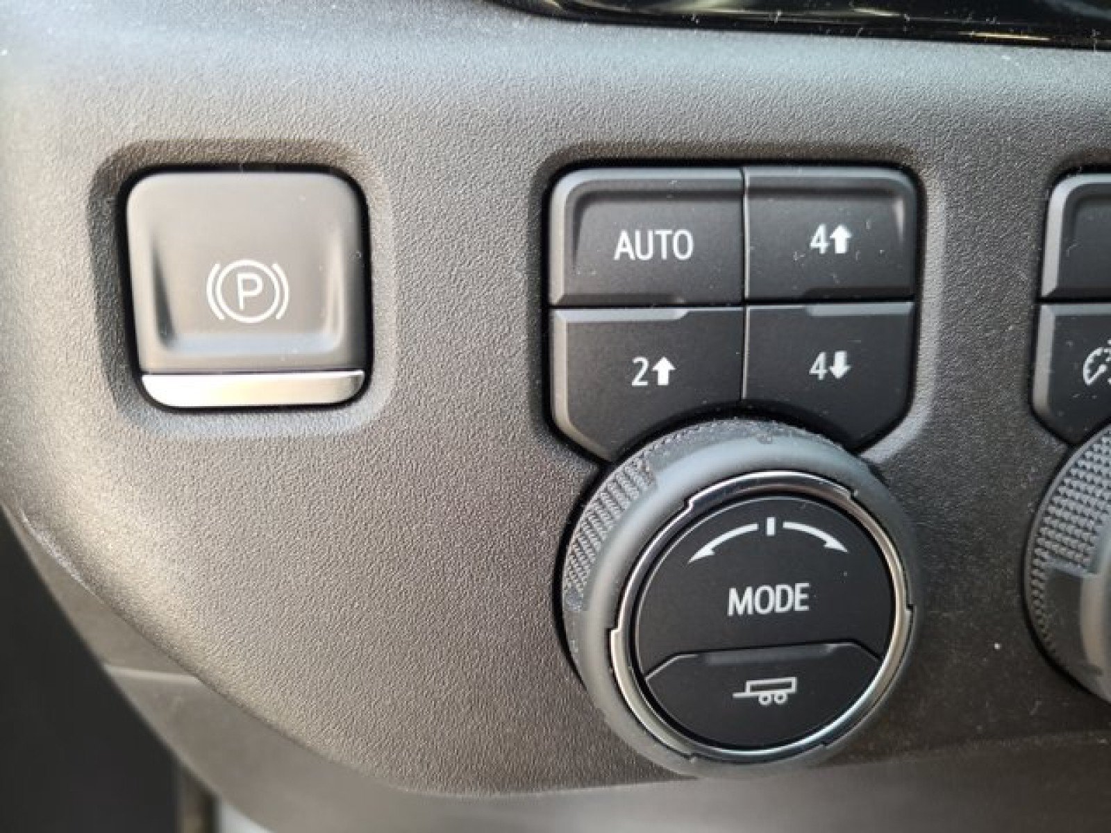 Used 2022 Chevrolet Silverado 1500 RST AWD/4WD image 25