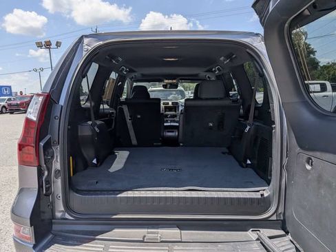 Used 2021 Lexus GX 460 Premium AWD/4WD image 12