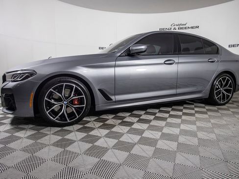 Used 2023 BMW 530i w/ M Sport Package RWD image 9