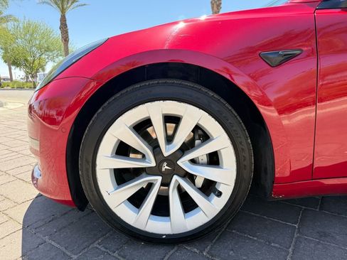 Used 2022 Tesla Model 3 Standard Range RWD image 11