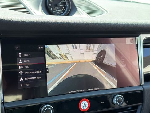 New 2026 Porsche Macan AWD/4WD image 23