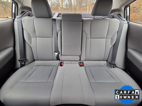 Used 2025 Subaru Legacy Premium image 36