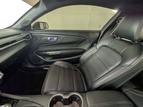 Used 2024 Ford Mustang Premium image 28