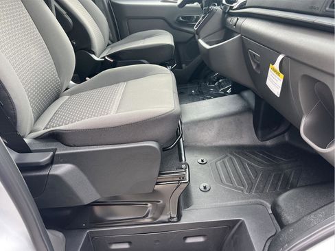 New 2026 Ford Transit 250 148 Medium Roof Extended AWD image 43