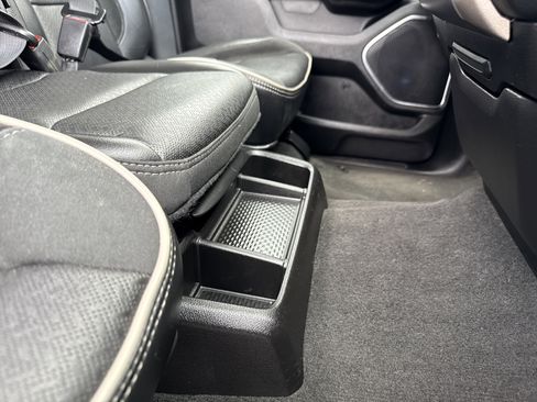 Used 2019 RAM 1500 Laramie image 52