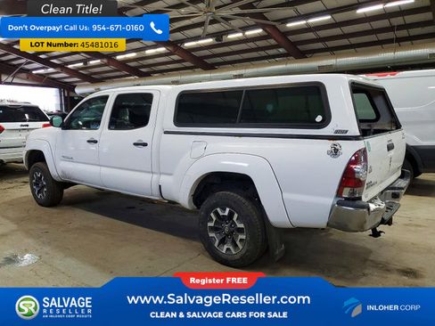 Used 2014 Toyota Tacoma 4x4 Double Cab w/ SR5 Package image 3