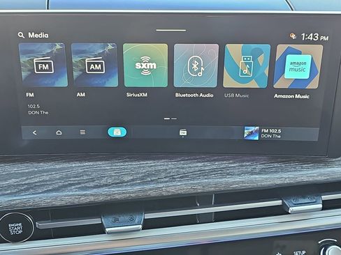 Used 2024 Hyundai Santa Fe Limited image 23