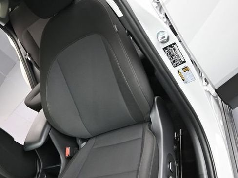 Certified 2025 Hyundai Kona SEL FWD image 14