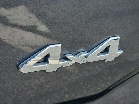 Used 2022 Toyota Tacoma Limited AWD/4WD image 29