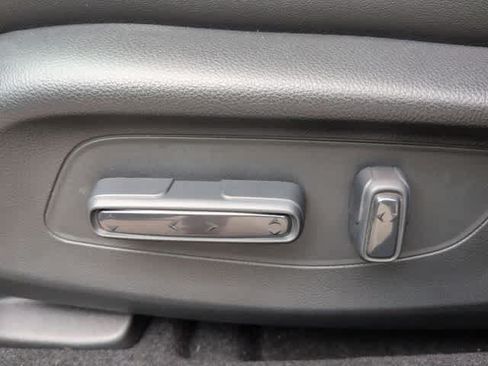 Certified 2025 Acura ADX FWD image 18