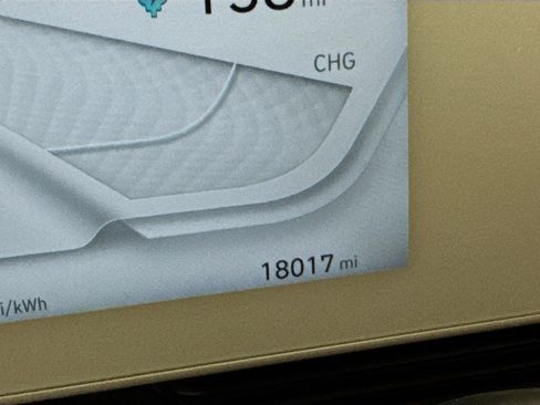 Used 2024 Hyundai Ioniq 5 SE image 15