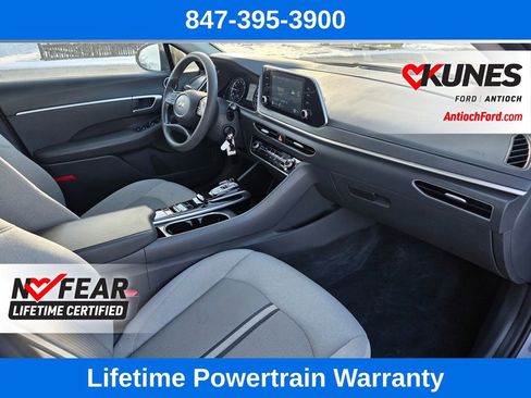 Used 2022 Hyundai Sonata SE w/ Preferred Accessory Package image 28
