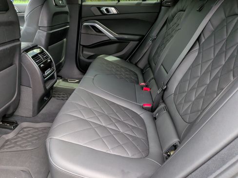 Used 2024 BMW X6 xDrive40i w/ Premium Package AWD/4WD image 38