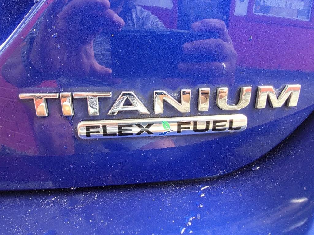 Used 2014 Ford Focus Titanium FWD image 9