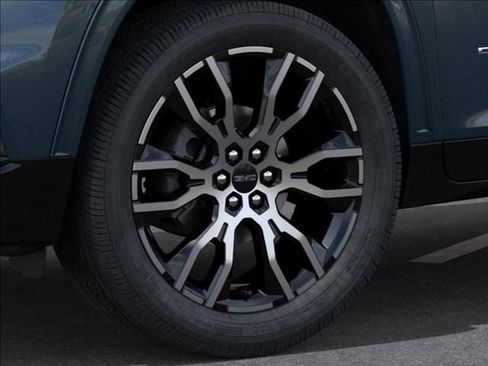 New 2026 GMC Acadia Denali Ultimate FWD image 9