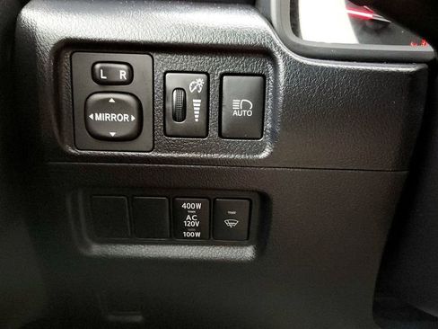 Certified 2023 Toyota 4Runner TRD Off-Road Premium AWD/4WD image 40