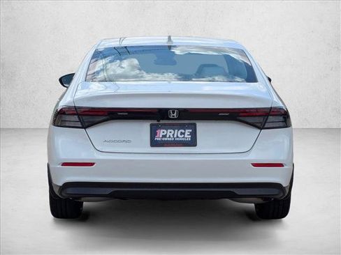 Used 2024 Honda Accord EX image 6