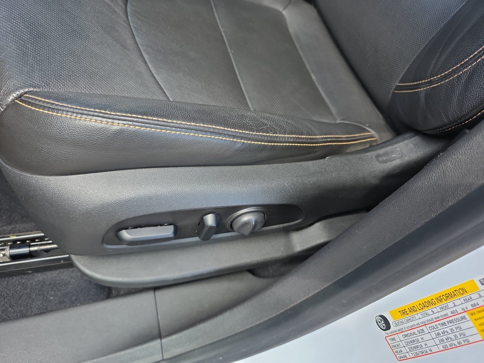 Used 2021 GMC Terrain SLT FWD image 14