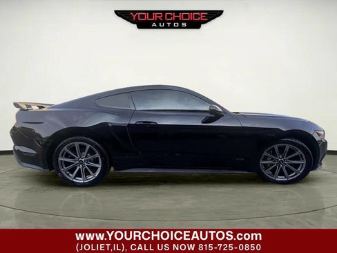 Used 2017 Ford Mustang GT Premium RWD image 7