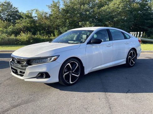 Used 2021 Honda Accord Sport image 24