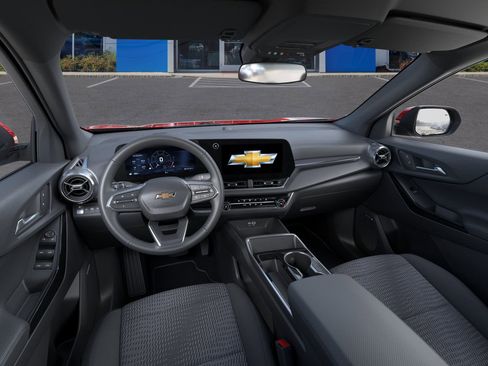 New 2025 Chevrolet Equinox LT image 15