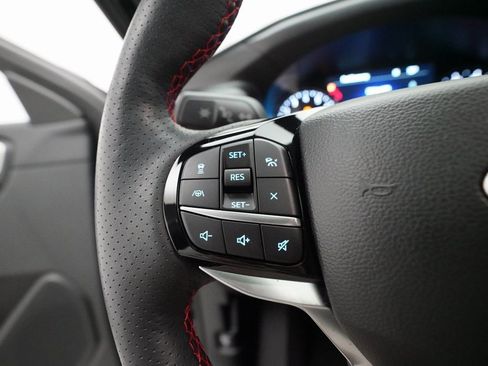 Used 2023 Ford Explorer ST-Line w/ Class IV Trailer Tow Package image 18